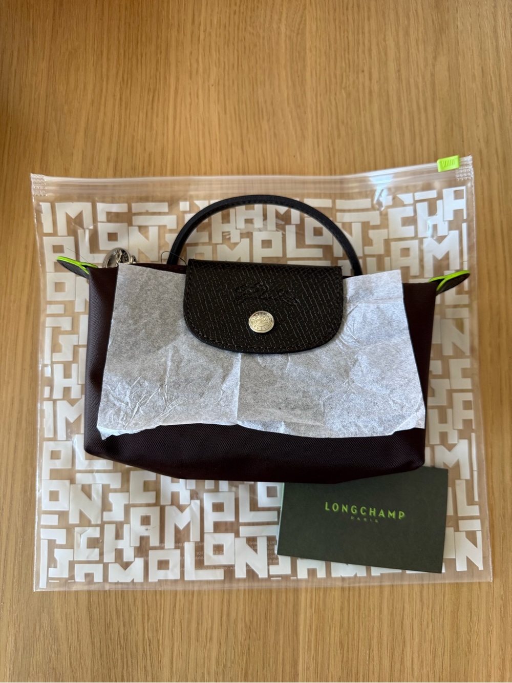 NWT Longchamp Le Pliage green mini pouch - Picture 3 of 4